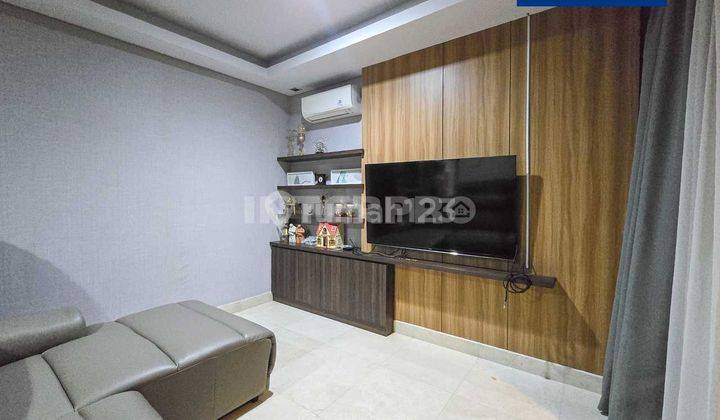 Apartemen 2BR The Windsor Residence Tower Signature Puri Indah  2