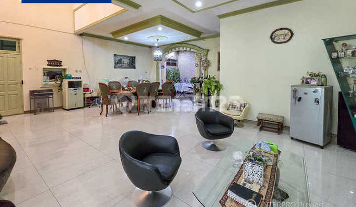 Rumah 2 Lantai Dijual Puri Indah Kembangan 5 Kamar Tidur - 240m2 2