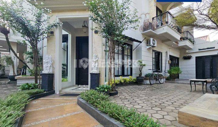 Rumah Mewah Furnished Desain American Classic Hook Pesanggrahan 1