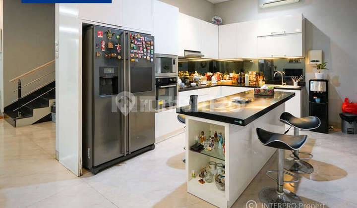 Rumah Mewah Dijual Puri Indah Dalam Cluster 3.5 Lantai LT 200m2 2