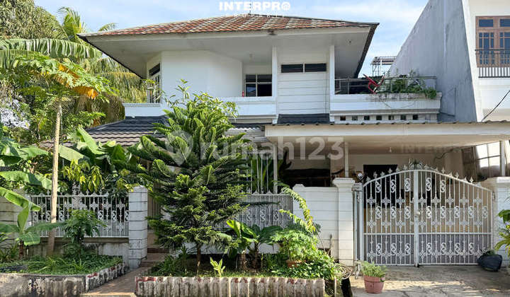 Rumah Hook Puri Indah Sebelah Taman Pencahayaan Sangat Baik 268M2 Rumah Hook Puri Indah Sebelah Taman Pencahayaan Sangat Baik 268M2