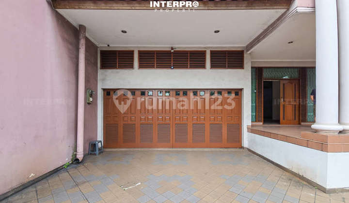 2-Story House for Sale in Puri Indah Kembangan, South-Facing - 480M2 2