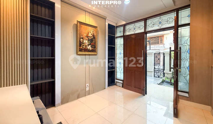 Rumah 2 Lantai Siap Huni Permata Buana Interior Furnished - 160M2