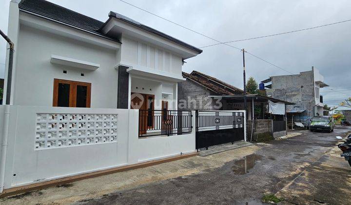 Rumah Baru Efisien, Startegis 600 Jtan di Jl Purwomartani Sleman 2