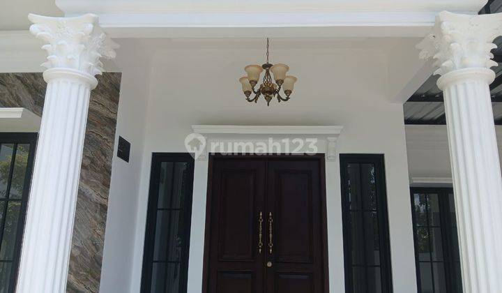 Rumah Modern Mewah 2 Lantai di Godean Sleman 2