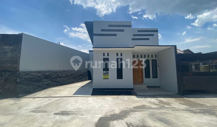 Rumah Siap Huni di Perumahan Wedomartani - Lingkungan Asri,