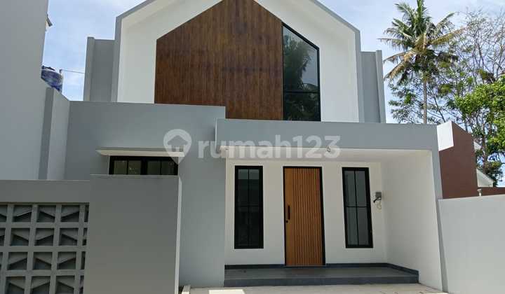 Hanya 5 Menit ke Pasar & Rsud Sleman! Miliki Rumah Scandinavian Luas di Sleman 2