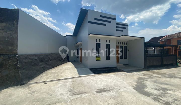 Rumah Siap Huni di Perumahan Wedomartani - Lingkungan Asri,