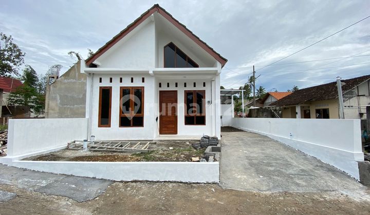 Modern Scandinavian Design Dream House in North Sleman - Near Jl Turi