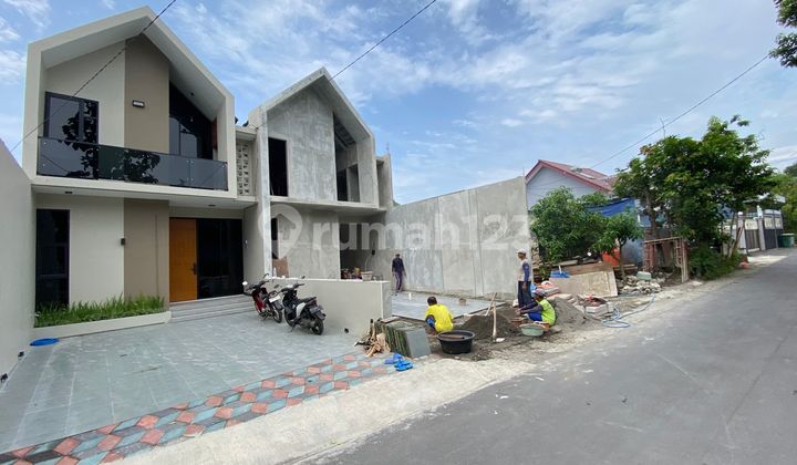 Rumah Impian Scandinavia 2 Lantai Modern Full Furnished di Sleman Wedomartani Rumah Impian Scandinavia 2 Lantai Modern Full Furnished di Sleman Wedomartani