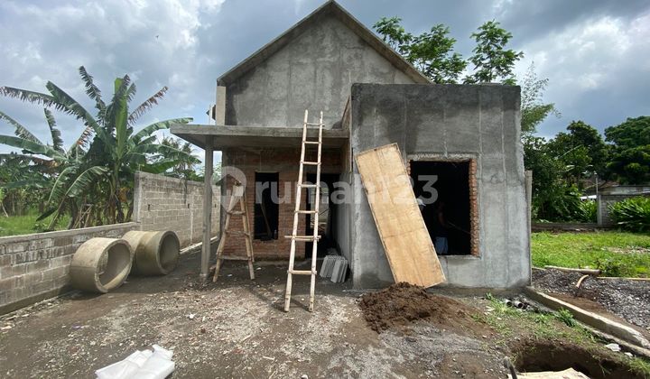 Rumah Baru Proses Bangun Harga 670 Jutaan Nego di Seyegan Sleman