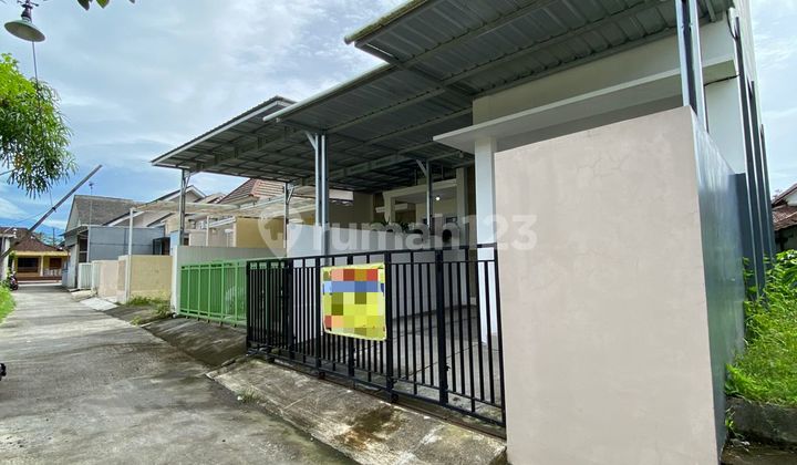 Hunian Exclusive 2 Lantai Desain Modern Elegan - Sleman Utara Dekat Jl. Magelang 2