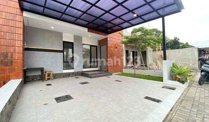 Rumah Cantik di Mlati Sleman Lokasi Strategis 6 Menit ke Area Rsa Ugm Jogja 2