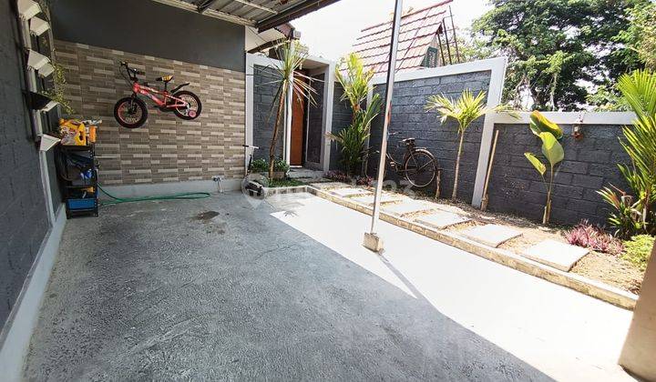 Rumah Yang Homey Dengan Konsep Klasik Modern Di Prambanan 2