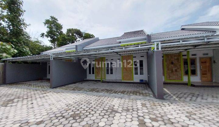  Rumah strategis dengan return investasi tinggi di Seyegan Sleman. 1