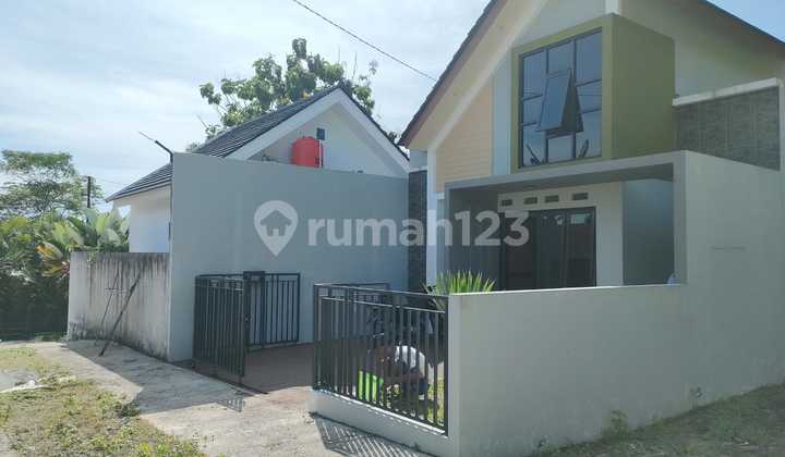 Scandinavian Modern Dream House in North Sleman, Near UII Campus