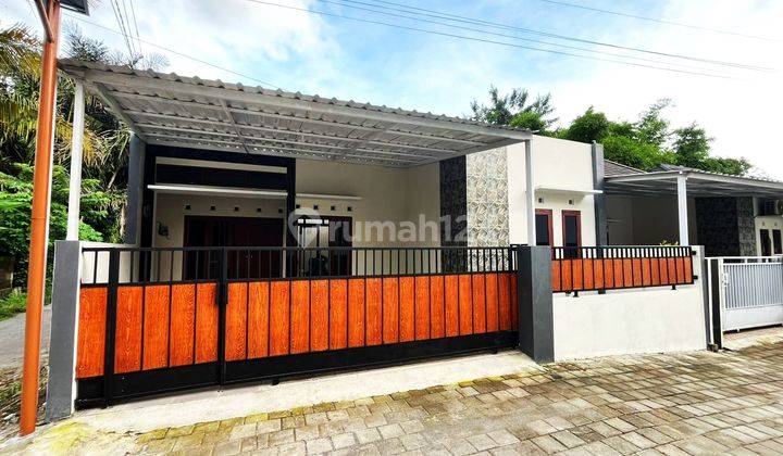 Rumah Dalam Cluster Harga 725 Jt Nego di Selatan Pasar Cebongan 1