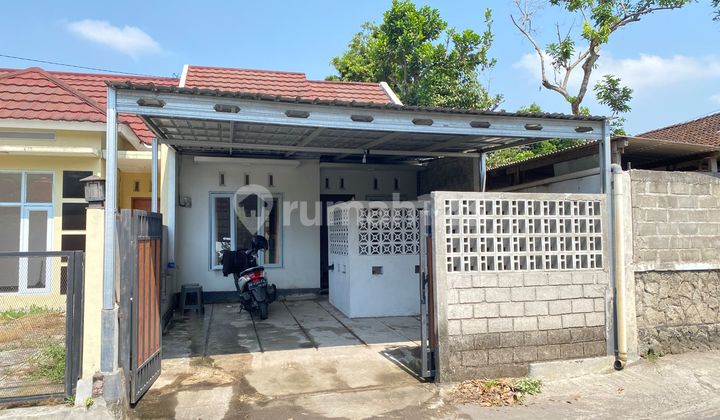 Strategic Ready-to-Live House Near SGM Prambanan Factory - Price 390 Million Negotiable! 1