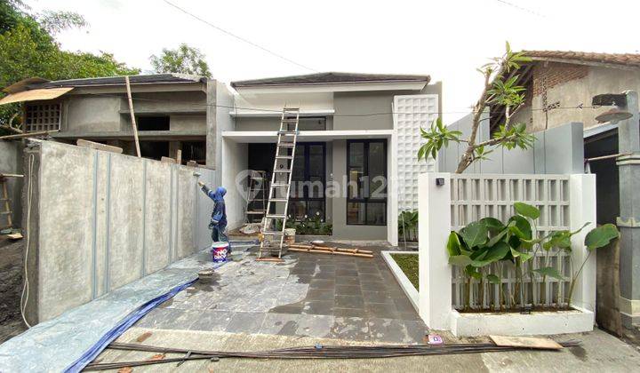 Jual Rumah Impian Bergaya Eropa Klasik di Selatan Pemda Sleman 1