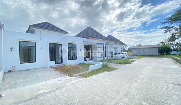 Ready-to-Occupy House with One Gate System North of Prambanan Temple - Price 320 Million Negotiable