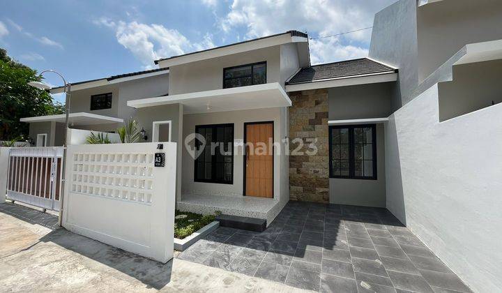 Rumah Siap Huni Desain Elegant, 400 Jtan Dekat Jl Godean Km 11 1