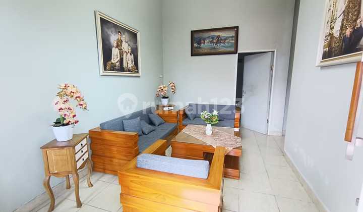 Dijual Rumah Luas 2 Lantai + Kos kosan 2,9M Nego Lokasi di Maguwoharjo, Depok, Sleman dekat Kampus Sanata Dharma 2