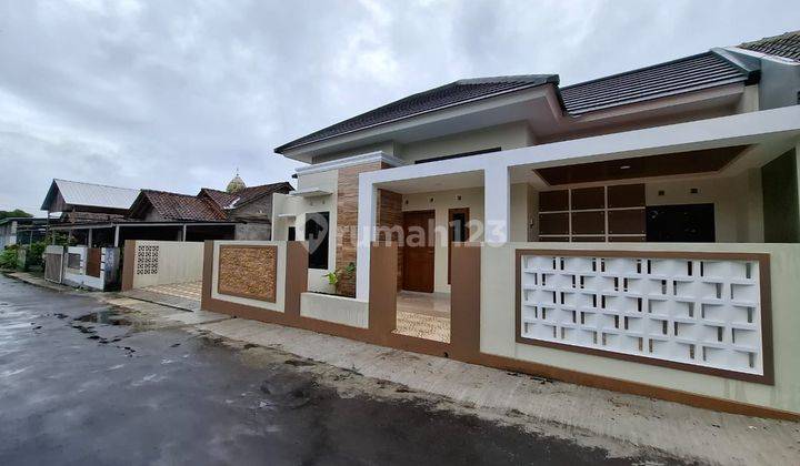 Rumah Mewah Siap Huni Lokasi Strategis di Purwomartani Sleman 2