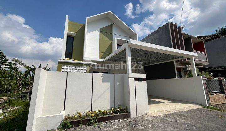 Rumah Baru 2 Lantai Siap Huni Dalam Cluster di Maguwoharjo Sleman 2