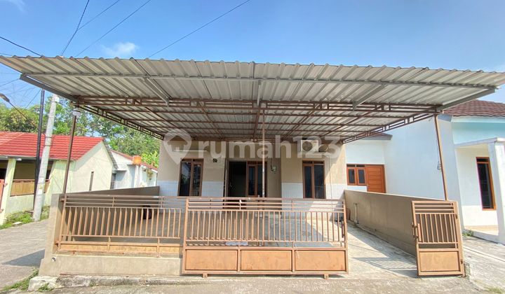 Rumah Siap Huni Modern Dekat Sgm & Tol Prambanan, Harga Mulai 350 Jutaan!