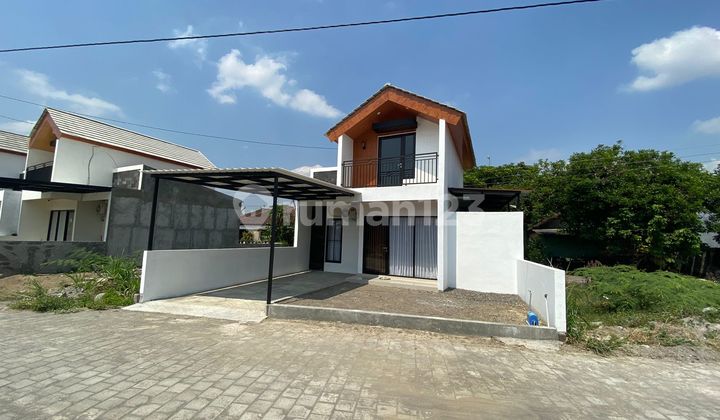 Miliki Rumah Konsep Villa Dekat Candi Prambanan Harga Promo! Miliki Rumah Konsep Villa Dekat Candi Prambanan Harga Promo!