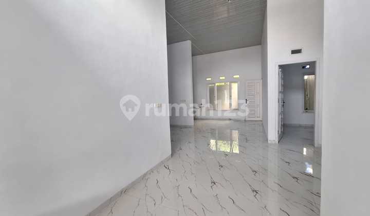 Sedang Ada Promo! Rumah 3 Kamar Tidur di Lingkungan Nasionalis Sedang Ada Promo! Rumah 3 Kamar Tidur di Lingkungan Nasionalis