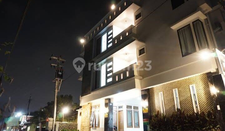Kost Hotel Dkt Kampus UII Ngaglik Sleman Jogja.STRATEGIS TERBAIK!!! 1