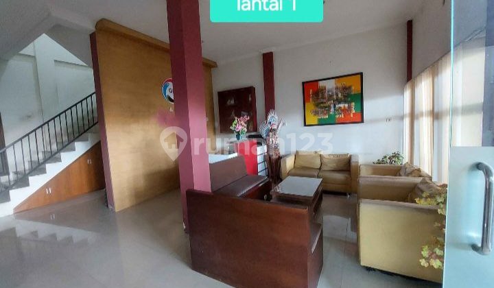 Printing & Publishing Factory in Kartosuro, Sukoharjo, Central Java. RARELY CHEAP.