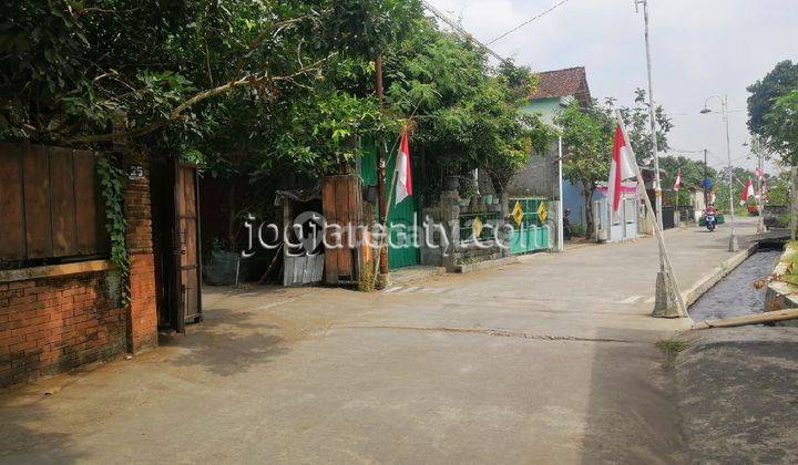 Rumah di Bantulah Sidoarum Godean Deket Perempatan Munggur  2