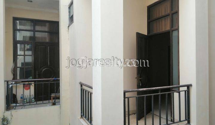 Rumah Kos 3lt. 36 Kamar Dijual Ugm Jogja Depok Sleman Yogyakarta  2