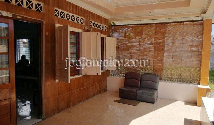 R Rumah di Demangan Gondokusuman kota Yogjakarta  dkt Pusat Kota 9