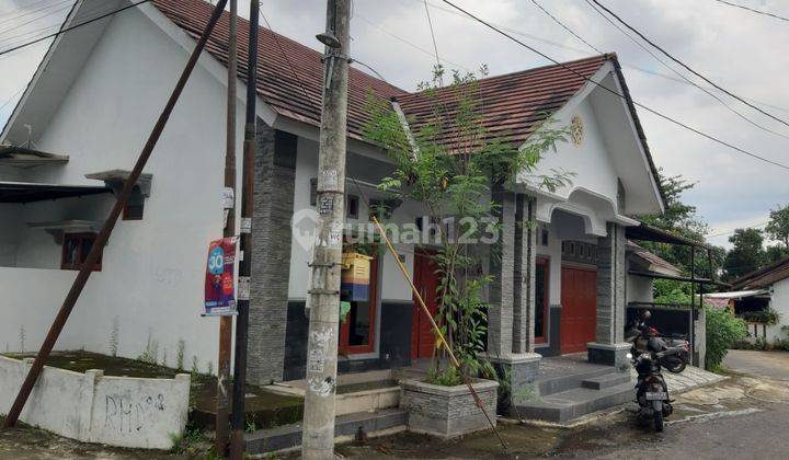 Rumah Hook Dijual Jogja Dkt Jln Kaliurang Yogyakarta. Ow 2