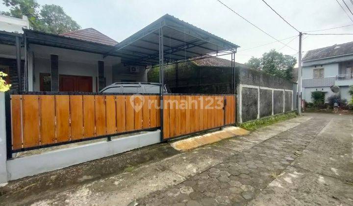 Rumah dijual Jogja Dekat Sleman City Hall.De.MURAH !!!! 1