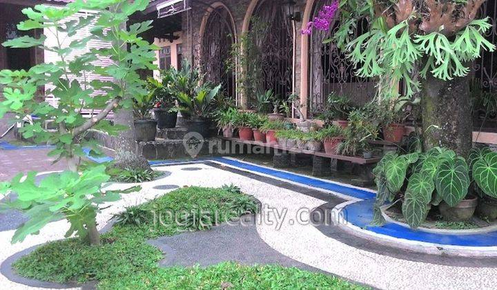 Rumah Dijual Ada Masjid dkt UGM.FURNISHED BAWA KOPER !! 1