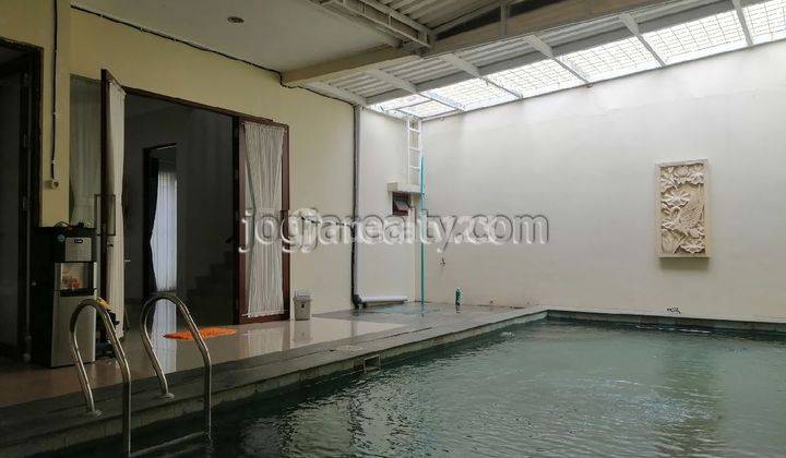 Rumah Disewakan Dkt Jln Kaliurang.PRIVATE POOL & FURNISHED  !! 6