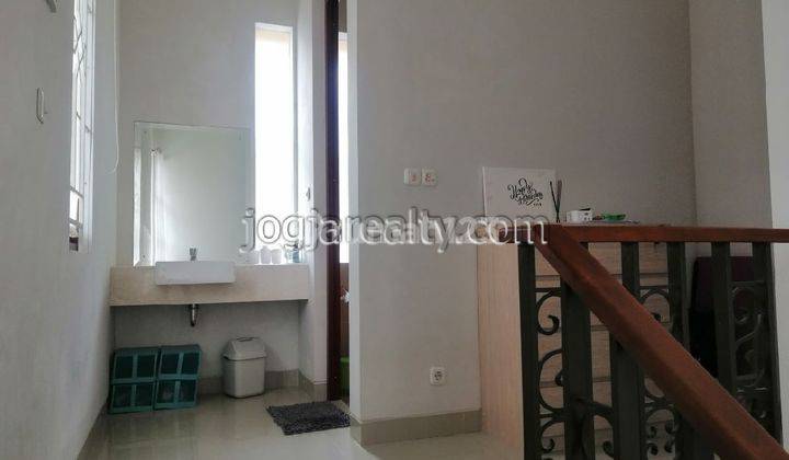 Rumah Disewakan Dkt Jln Kaliurang.PRIVATE POOL & FURNISHED  !! 11
