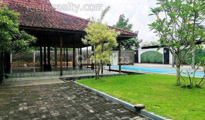 Rumah Dijual Murah Di Depok Sleman.PRIVATE POOL & FURNISHED BU !! 2