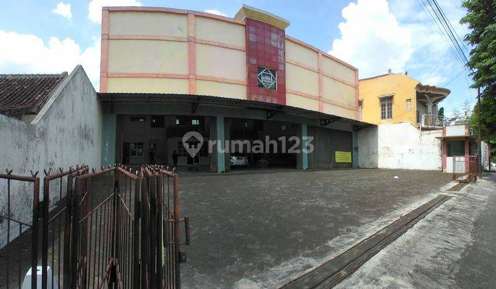 Ruang Usaha Dijual Jogja Jln Magelang.GERCEP NEGO SAMPAI DEAL !! 