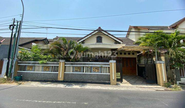 Rumah Dijual Dkt Pasar Ngoto Sewon.FULLY FURNISHED NEGO BU!!! 2