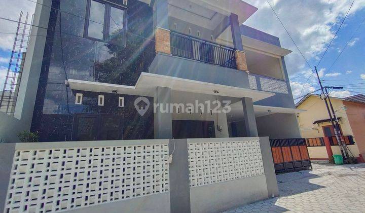 Rumah 2lantai Dijual Maguwo Depok Sleman Jogja. Strategis Murah , Sleman 2