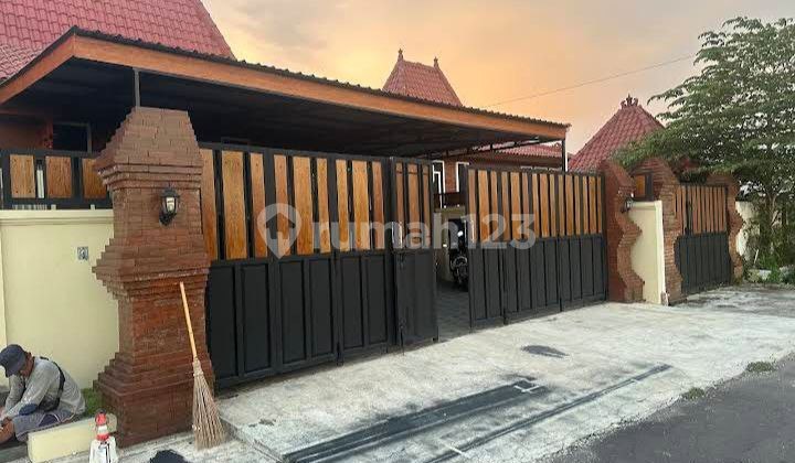 Villa Limasan Near Prambanan Temple.FULLY FURNISHED & PRIVATE POOL!!!