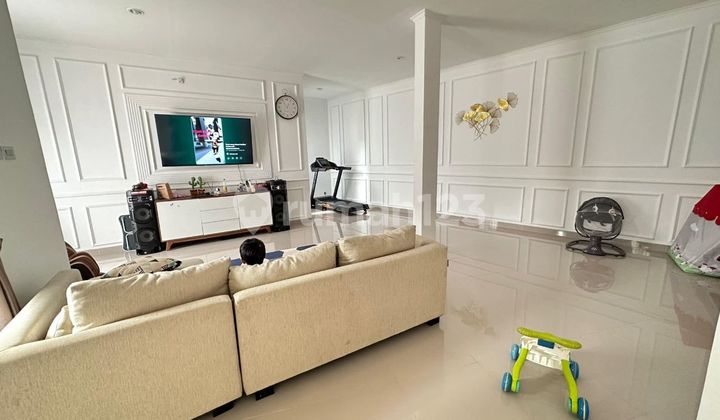 Sultan's Super Luxury House Cimangis, Depok City, West Java. SEMI FURNISHED BU!!