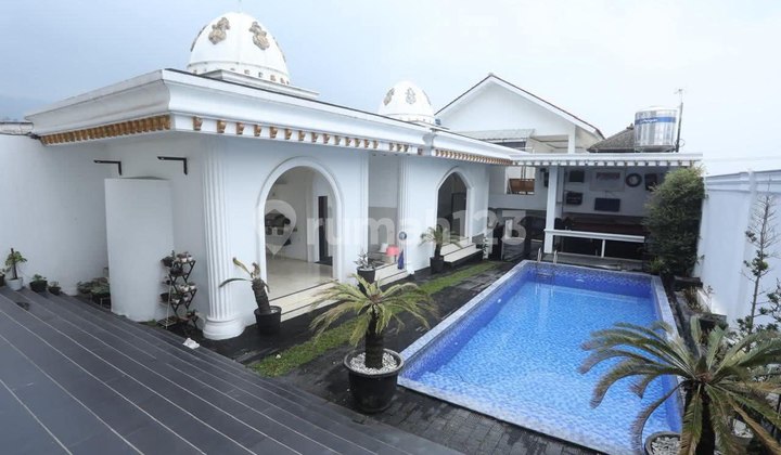 Villa mewah Sejuk Asri+Private Pool Lembang Bandung.FULLY FURNISHED!!! 2