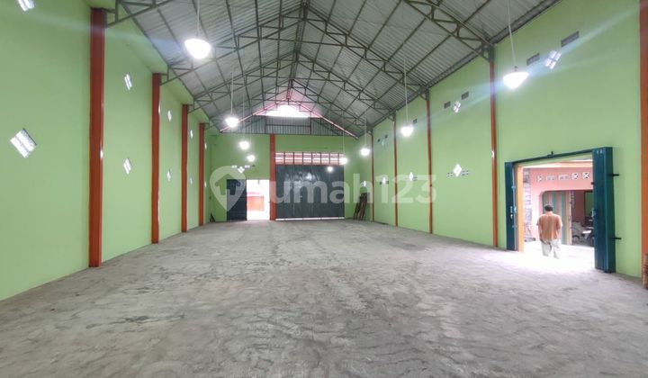 Ready-to-Operate Warehouse in Pendowoharjo, Sleman. SUPER STRATEGIC, CHEAPEST. Ready-to-Operate Warehouse in Pendowoharjo, Sleman. SUPER STRATEGIC, CHEAPEST.