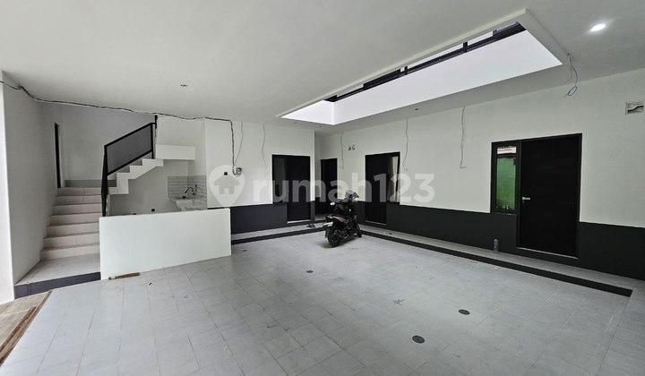 Boarding House Exclusive Yogyakarta Near UGM Campus. SUPER STRATEGIC LOCATION!!! 2